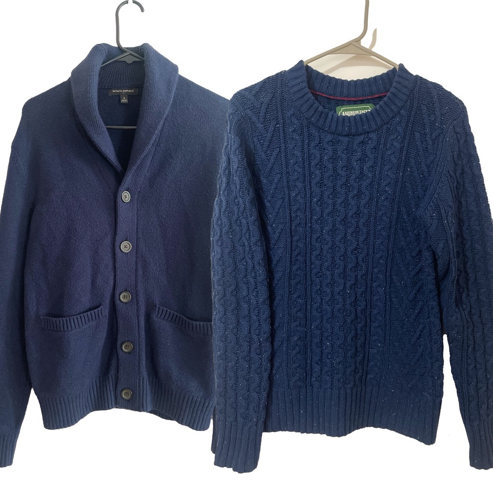 Lot of 2 American Eagle Banana Republic Sweater Mens Crew Cardigan S XS Navy